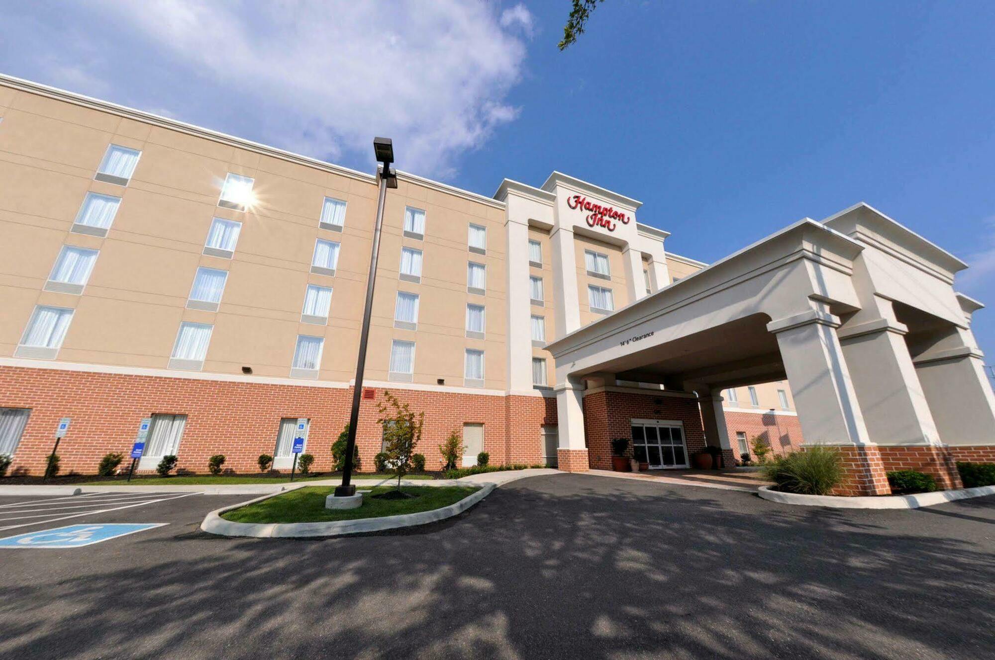 Hampton Inn Richmond - South Eksteriør billede